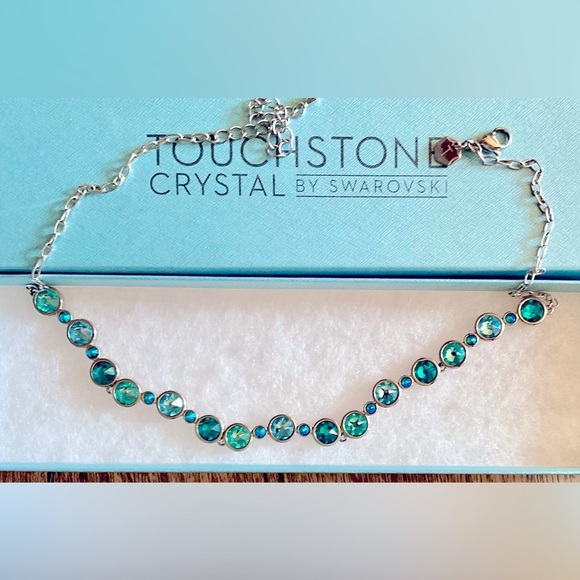 ✨BNIB Touchstone Crystal by Swarovski, GLEAMING BLUE NECKLACE (35% of MSRP) - Picture 3 of 8